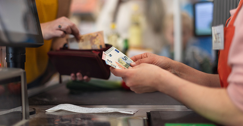 Tarjetas de crédito cashback: ¿Cuáles te regresan más dinero al comprar? Esto dice Condusef